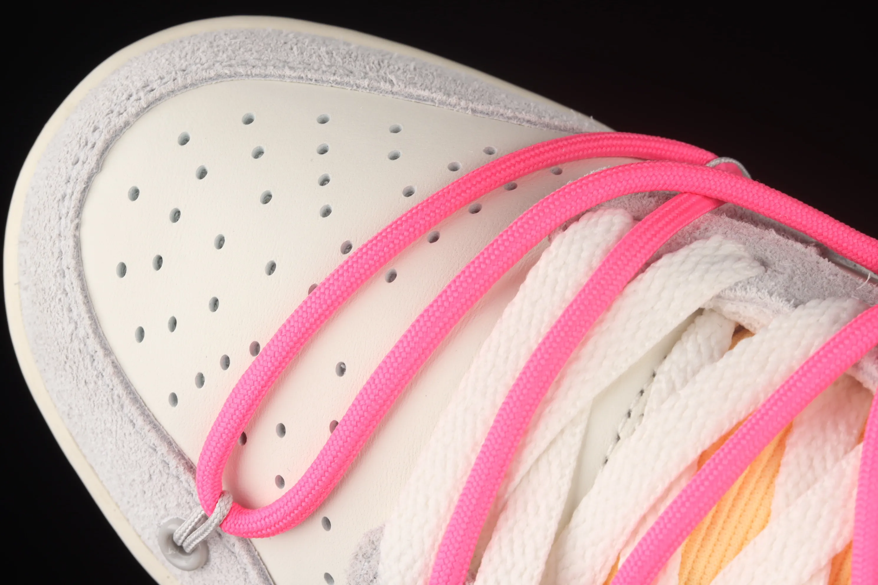 All Categories Nk SB Dunk Series Nk SB Dunk Low Low-top Sneakers Pure Original Version OF x Nk Dunk Low OW Suede SB Smash Backboard Fashion Casual Sneakers DJ0950-117
